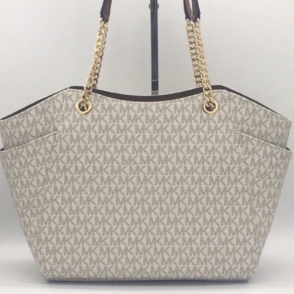 MICHAEL KORS LG CHAIN SHOULDER TOTE VANILLA - Picture 9 of 16